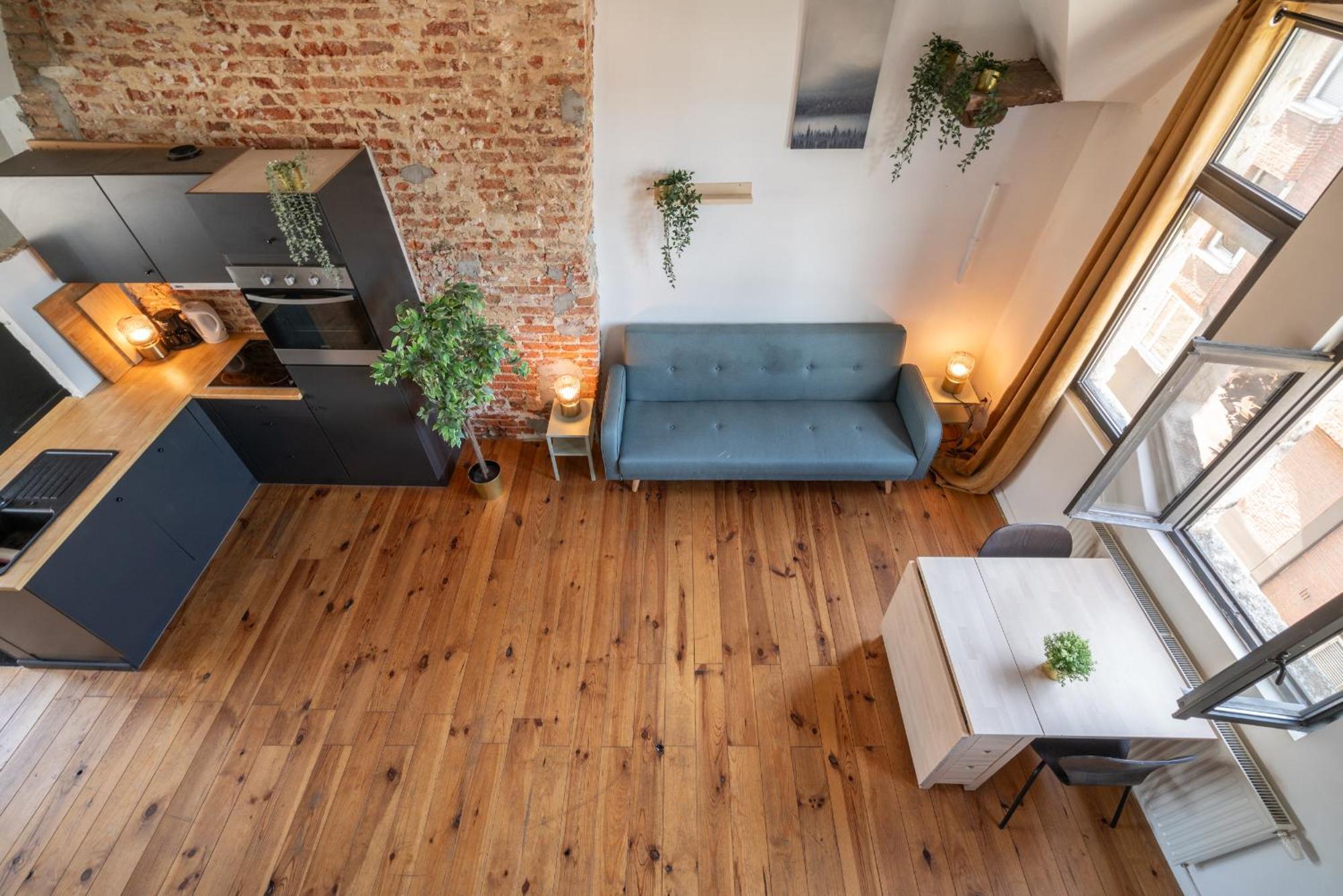 Charming Two-Bedroom River Side Apartment Amberes Exterior foto
